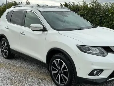 Used Nissan X-Trail Tekna 130 HP (95 kW) 2015 Pure white SUV