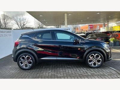 Used Renault Captur SE 91 HP (66 kW) 2022 Metallic  diamond black  SUV
