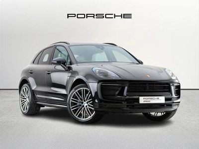 Black New 2025 Porsche Macan SUV | £78,995