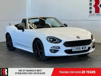 Używany Fiat 124 Spider Lusso Plus 140 KM (102 kW) 2016 Biały Kabriolet