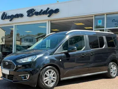 Used Ford Grand Tourneo Connect Titanium 120 HP (88 kW) 2022 Black MPV
