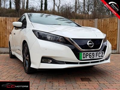 Used Nissan Leaf N-Connecta 39 kW (54 HP) 2019 White Hatchback