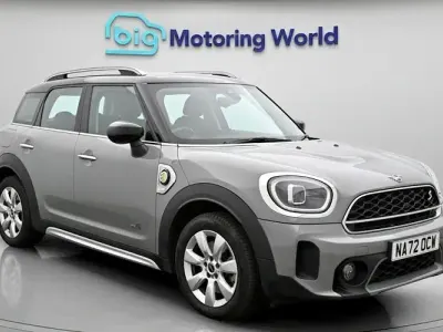 Begagnad Mini Cooper S Classic 220 HK (161 kW) 2022 Grå Halvkombi