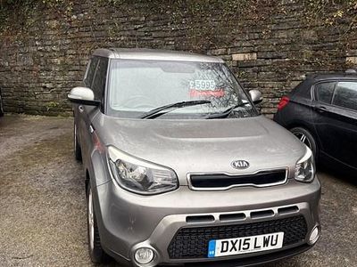 Used Kia Soul Plus 130 HP (95 kW) 2015 Silver SUV