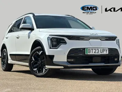 Used Kia e-Niro 150 kW (204 HP) 2023 White SUV