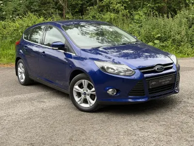 Used Ford Focus Zetec 2014 Blue Hatchback