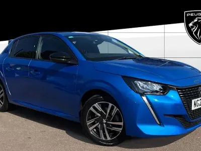 Used Peugeot 208 Allure+ 102 HP (75 kW) 2023 Blue Hatchback