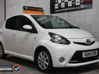 Used Toyota Aygo 2014 White Hatchback
