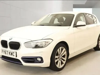 Used BMW 118 Sport Line 150 HP (110 kW) 2017 White Hatchback
