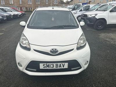 Begagnad Toyota Aygo 2013 Vit Halvkombi