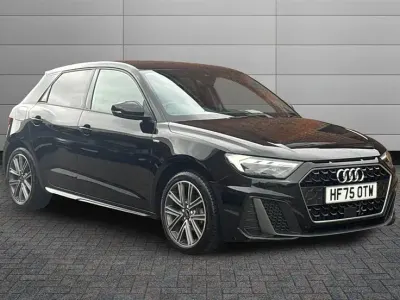 Usado Audi A1 S-Line 95 HP (69 kW) 2025 Preto SUV