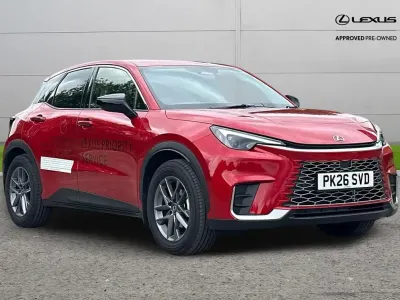 Used Lexus LBX 134 HP (98 kW) 2026 Red SUV