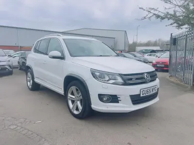 Begagnad VW Tiguan R-line 184 HK (135 kW) 2015 Vit SUV