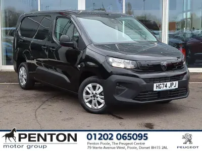 Used Peugeot Partner S 129 HP (94 kW) 2024 Black MPV