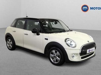 Used Mini Cooper Classic 136 HP (100 kW) 2019 White Hatchback