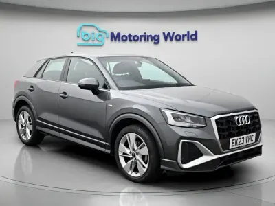 Begagnad Audi Q2 S-Line 148 HK (108 kW) 2023 Grå SUV