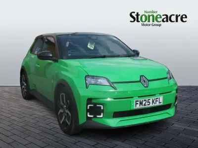 Gebraucht Renault R5 Urban 89 kW (122 PS) 2025 Grün Kleinwagen