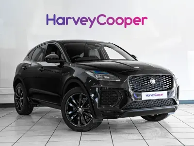 Begagnad Jaguar E-Pace R-Dynamic 201 HK (147 kW) 2023 Svart SUV