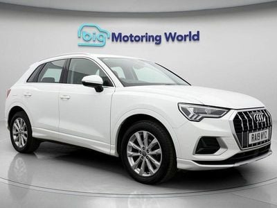 White Used 2019 Audi Q3 Sport SUV | £18,500 (Fair price)