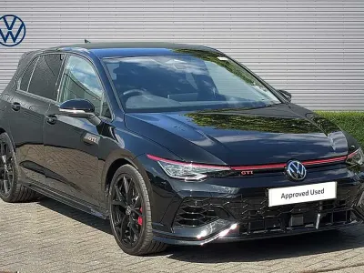 Used VW Golf VIII 300 HP (220 kW) 2026