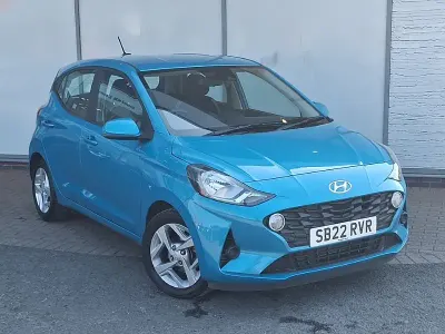 Used Hyundai i10 SE 67 HP (49 kW) 2022 Blue Hatchback