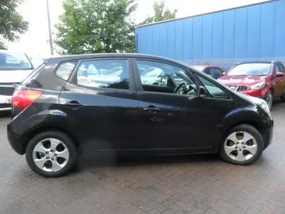 Used Kia Venga 2012 Black Hatchback