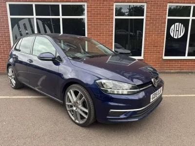 Used VW Golf VII Match 115 HP (84 kW) 2019 Blue Hatchback