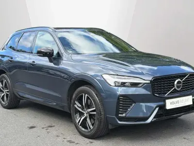 Used Volvo XC60 R-Design 250 HP (183 kW) 2022 SUV