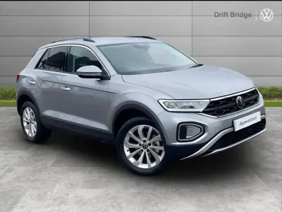 Used VW T-Roc Match 150 HP (110 kW) 2025 Silver SUV