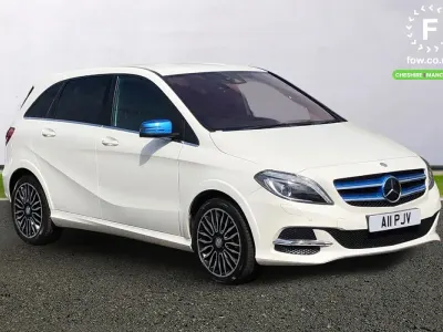 Usado Mercedes B250e Electric Art 131 kW (179 CV) 2016 Blanco Monovolumen