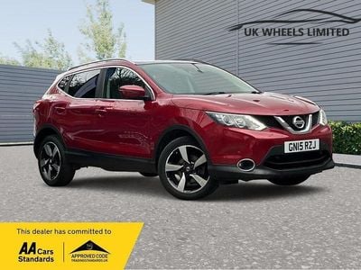 Red Used 2015 Nissan Qashqai N-TEC SUV | £7,190 (Good price)