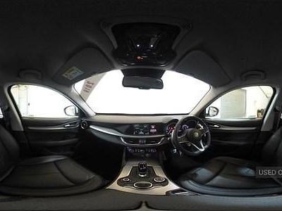 White Used 2019 Alfa Romeo Stelvio Edizione Speciale SUV | £16,995 (Fair price)