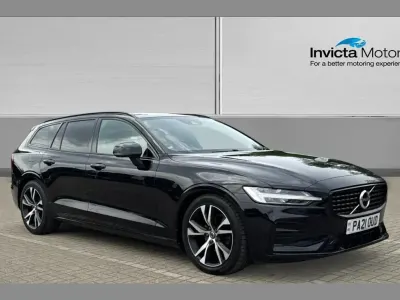 Used Volvo V60 R-Design 161 HP (118 kW) 2021 Black Estate