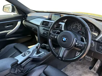 Używany BMW 330 M Sport 258 KM (189 kW) 2015 Niebieski Hatchback