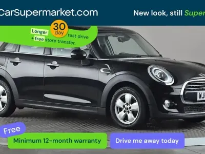 Begagnad Mini Cooper Classic 136 HK (100 kW) 2019 Svart Halvkombi