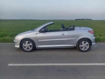 Used Peugeot 206 CC Allure 2004 Silver Cabriolet