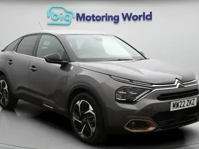 Usado Citroën C4 PureTech 131 HP (96 kW) 2022 Cinzento SUV