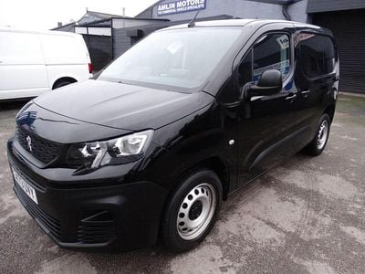 Black Used 2023 Peugeot Partner Premium MPV | £13,499 (Fair price)