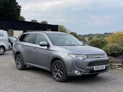 Mitsubishi Outlander P-HEV