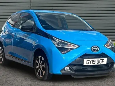 Used Toyota Aygo Trend 72 HP (52 kW) 2019 Blue Hatchback
