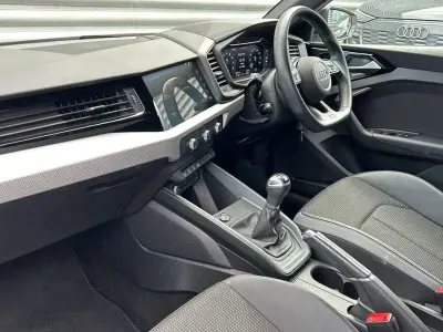 Used Audi A1 Black Edition 108 HP (79 kW) 2023 White SUV