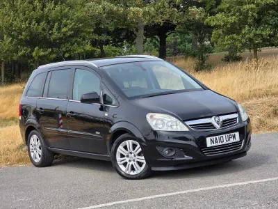Used Vauxhall Zafira Design Edition 115 HP (84 kW) 2010 Black MPV