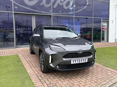Used Toyota Yaris Cross 2023 Decuma grey SUV