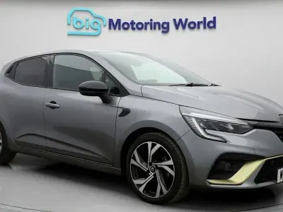 Gebraucht Renault Clio V Engineered 145 PS (106 kW) 2023 Grau Kleinwagen
