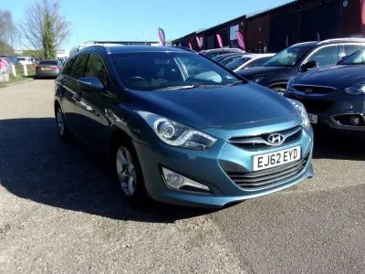 Used Hyundai i40 Active 115 HP (84 kW) 2012 Blue Estate