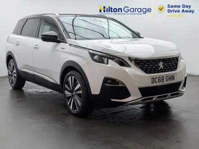 Used Peugeot 5008 Premium 2019 White SUV