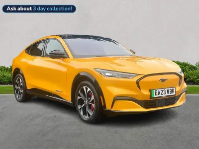 Usado Ford Mustang Extended Range 351 CV (258 kW) 2023 Naranja Utilitario