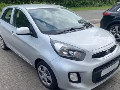 Used Kia Picanto Air 65 HP (47 kW) 2015 Silver Hatchback