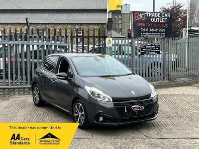 Grey Used 2017 Peugeot 208 Allure Hatchback | £5,149 (Fair price)