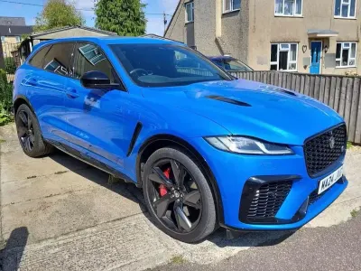Used Jaguar F-Pace SVR 550 HP (404 kW) 2024 Blue SUV